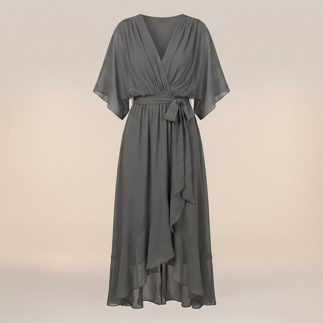 Bergljot — Lett Midi Kjole Dame i Chiffon med V Hals og Volang, Motegalleriet Oslo — bilde 6