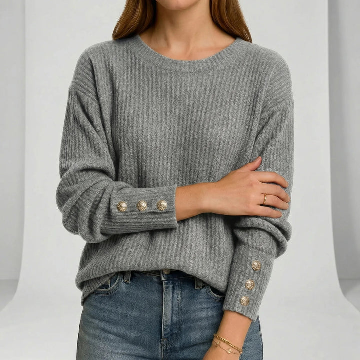 Lise — Ribbet Genser Dame med Rund Hals, Lange Ermer og Knapper, Motegalleriet Oslo — bilde 9