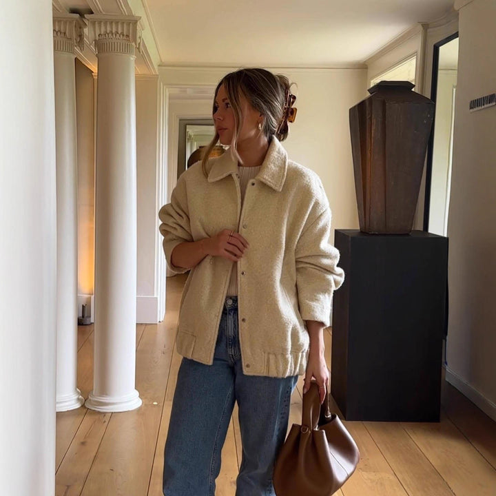 Maja — Myk Teddy Jakke Dame med Krage og Lommer, Motegalleriet Oslo — bilde 5