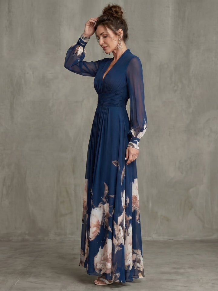 Signe — Lang Kjole Dame i Chiffon med Lange Ermer og Blomster, Motegalleriet Oslo — bilde 2