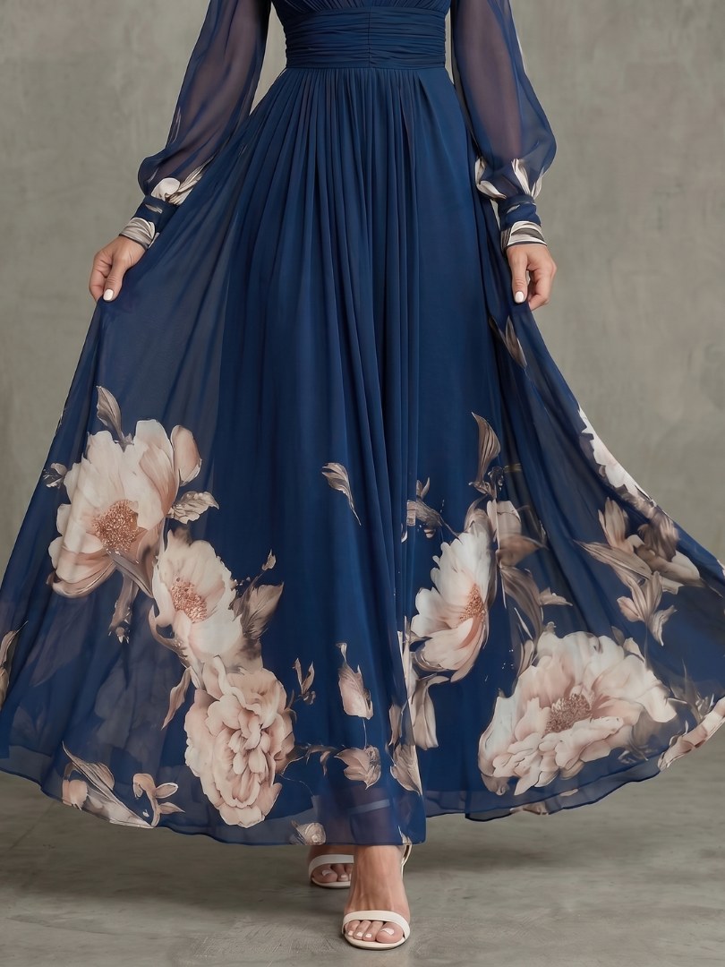 Signe — Lang Kjole Dame i Chiffon med Lange Ermer og Blomster, Motegalleriet Oslo — bilde 3