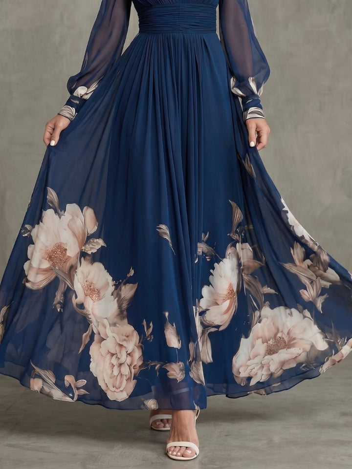 Signe — Lang Kjole Dame i Chiffon med Lange Ermer og Blomster, Motegalleriet Oslo — bilde 3